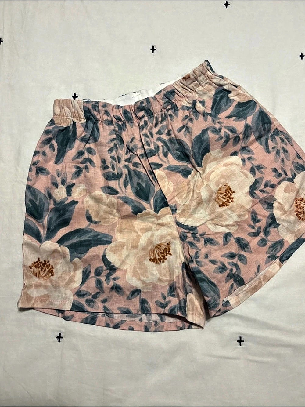 VICI Floral Linen Blend High-Waist Shorts in Pink XS Like New